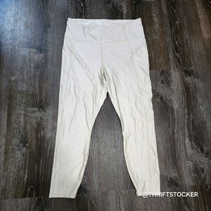 Fabletics Oasis Shine Leggings